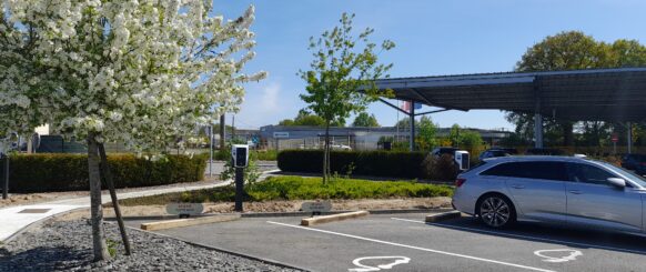 Extension parking et création d'ombrières